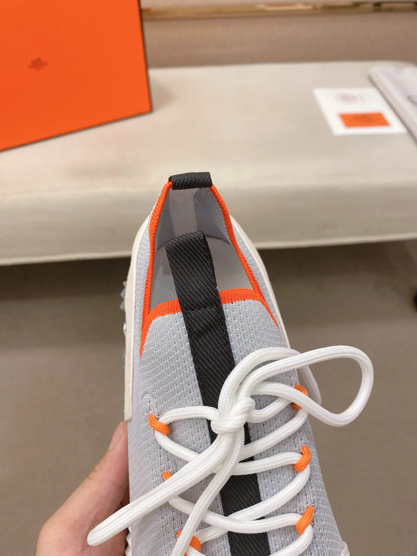 Men's clothing and shoes💰: 620💰《HERMES》【Classic Original Version】Hermès; Top 🔝 Purchasing Agency 🔍🔍Men's latest 🇺🇸 counters are on sale simultaneously, original imported from Italy ▲▲Silk cowhide with breathable fabric ▲▲ (high-end and expensive Qi·Grade) Exquisite workmanship (Italian 🇮🇹Imported water-dyed 🐂cowhide lining) Sole: Original sole provided by the original factory, ⚠️Exclusive double-layer activity·TPR·Rubber·Combined molded outsole; Super·comfortable·wear-resistant·non-slip·environmental protection The real thing is more beautiful if you take the real thing (high quality, follow the order), you can enter and exit the counter at will * Number of yards: 38·39·40·41·42·43·44# (can be customized 45.)